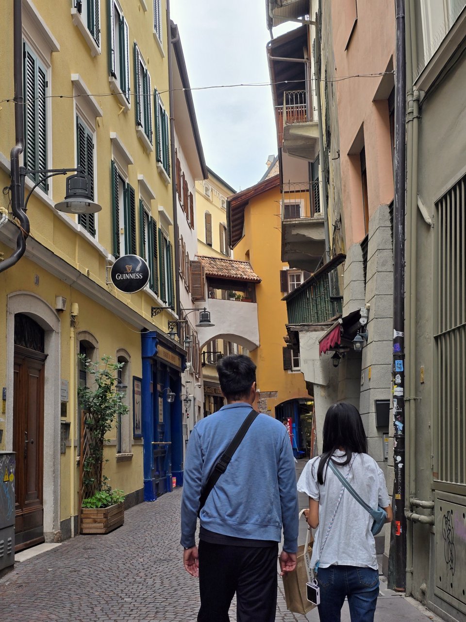 義大利 Bolzano 波扎諾。多洛米蒂門戶城市的散步景點與交通整理