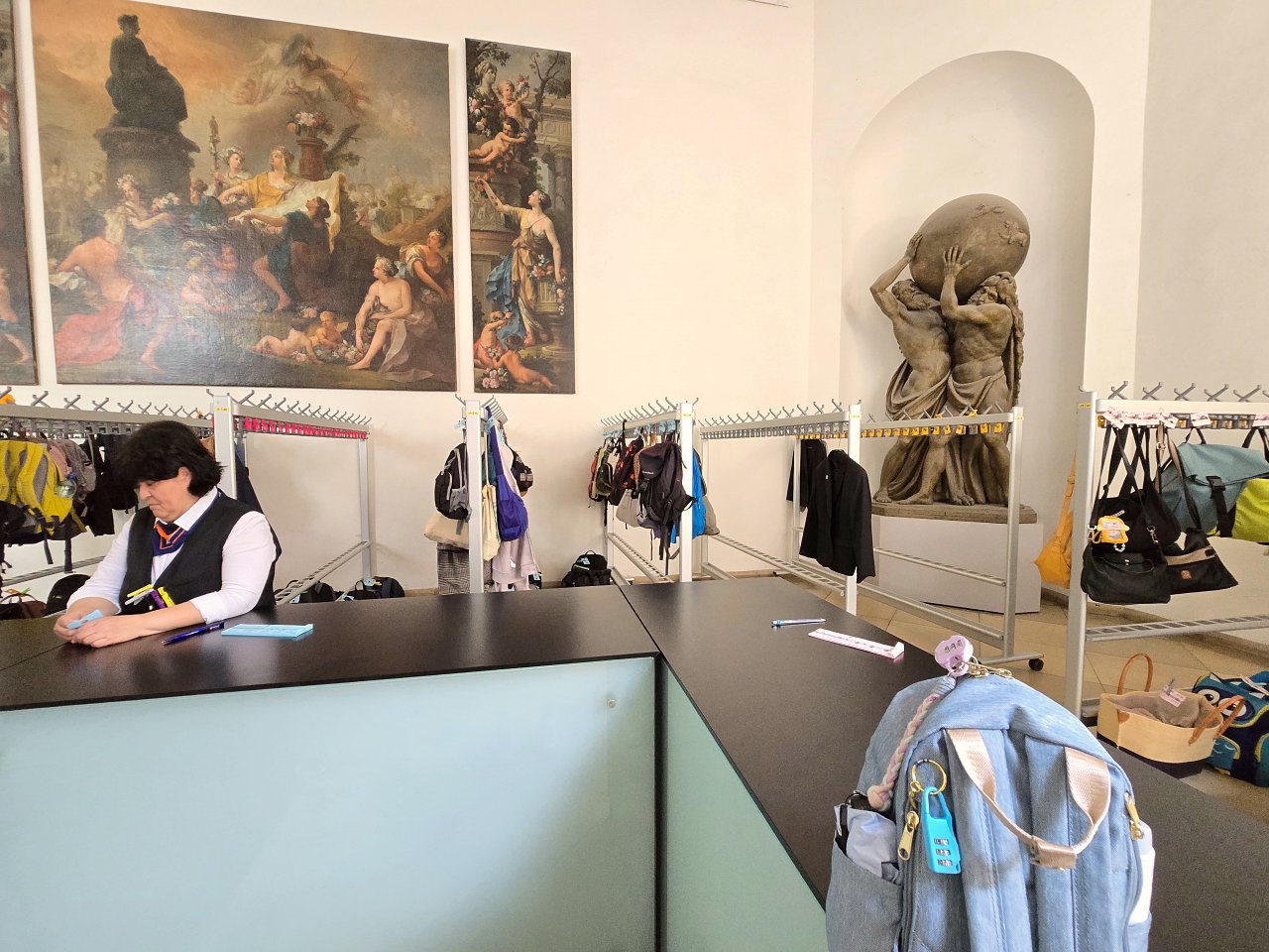 慕尼黑王宮: 走進德國最大王宮的華麗世界，交通、必看大廳與參觀重點。